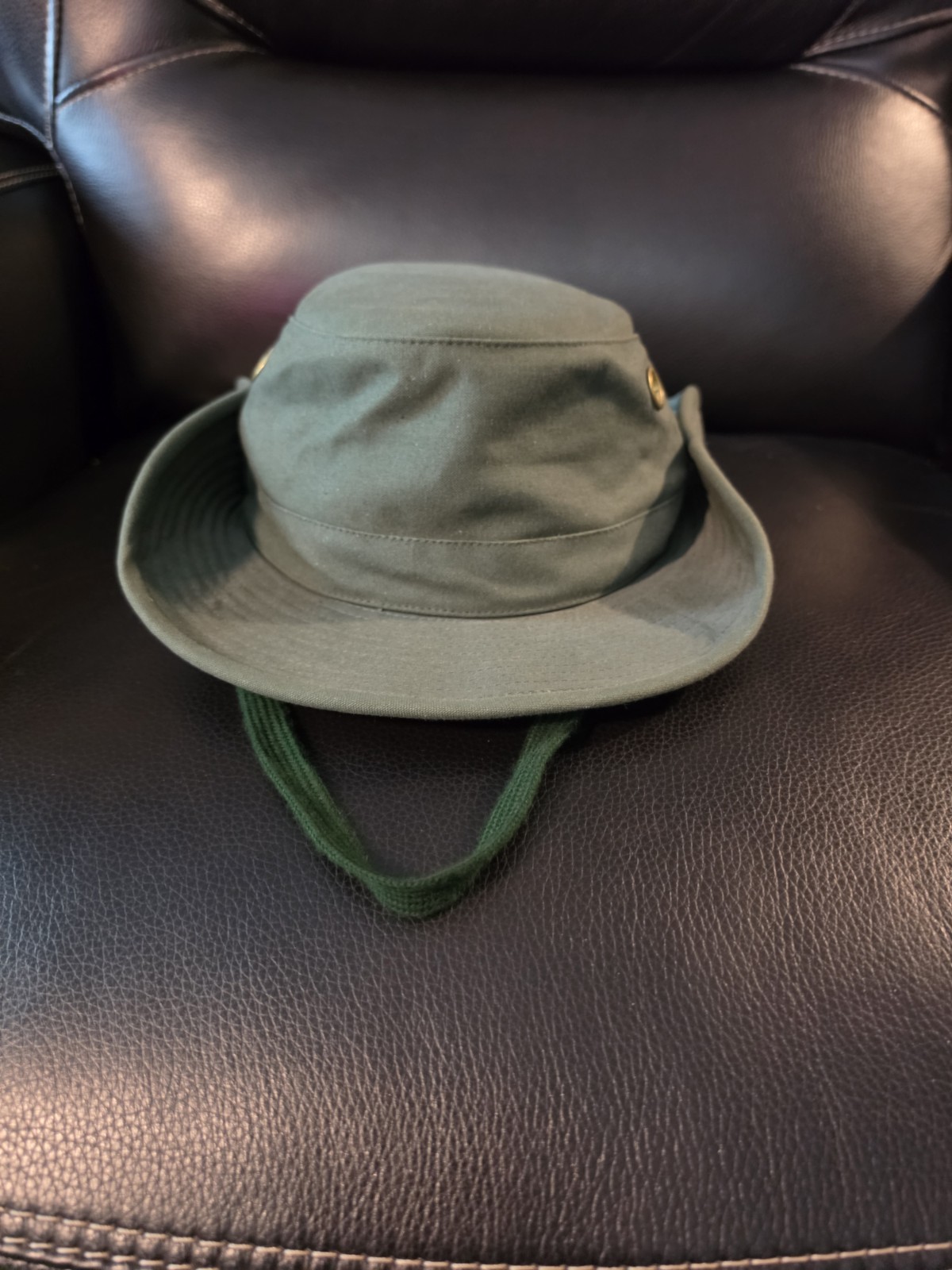 Vintage Tilley Men\'s Endurables Adventure Hiking Hat 7 5/8 Canada Made NWOT