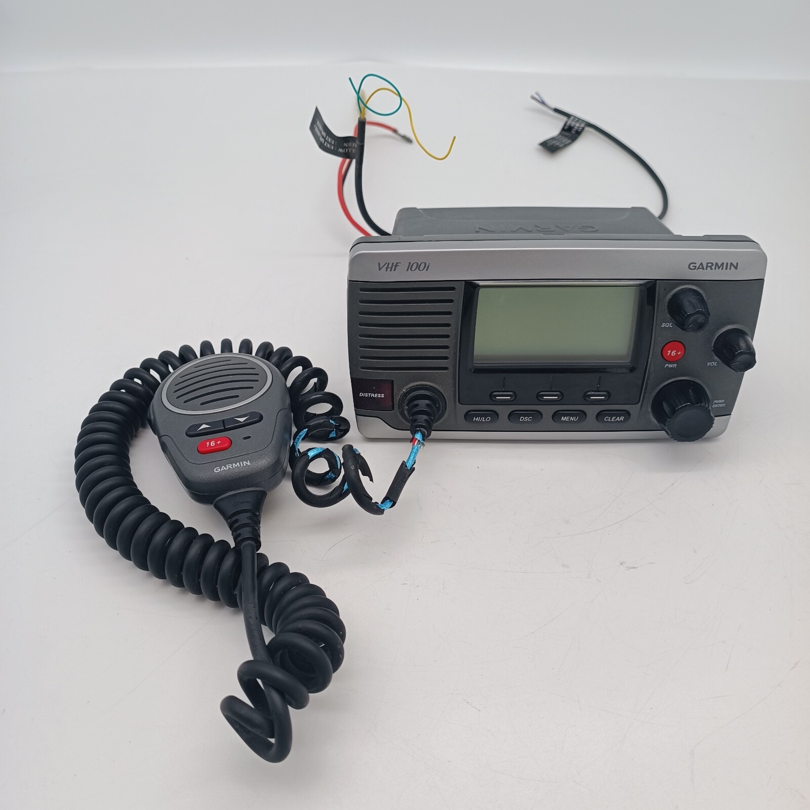 Garmin VHF 100i Marine VHF Radio Transceiver Two-Way Radio VHF100 100 Waterproof