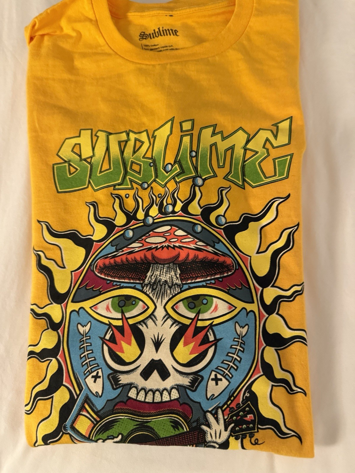 Sublime At Red Rocks 4/17 -18 Official Tour T-Shirt Sublime At Red Rocks 4/17 -18 Official Tour T-Shirt
