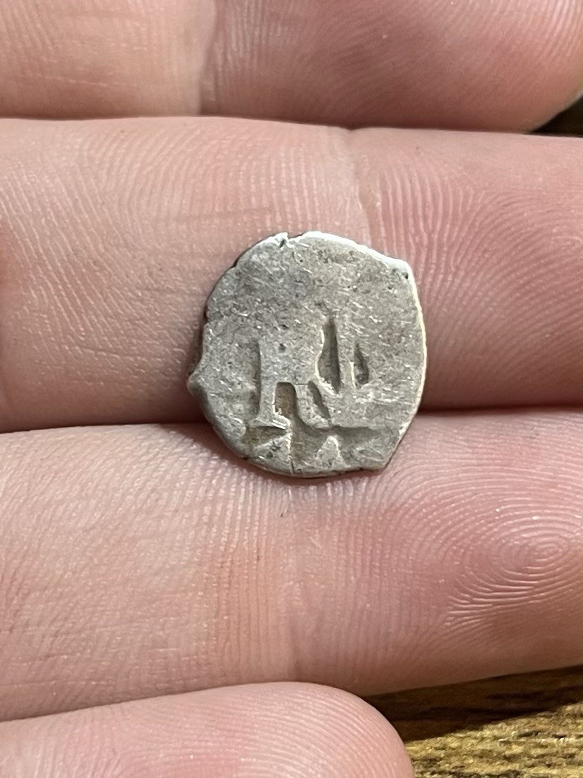 1740s 1/2 Reale Cob Spanish Colonial Silver Old Coin Lima Mint Pirate Era 1740s 1/2 Reale Cob Spanish Colonial Silver Old Coin Lima Mint Pirate Era