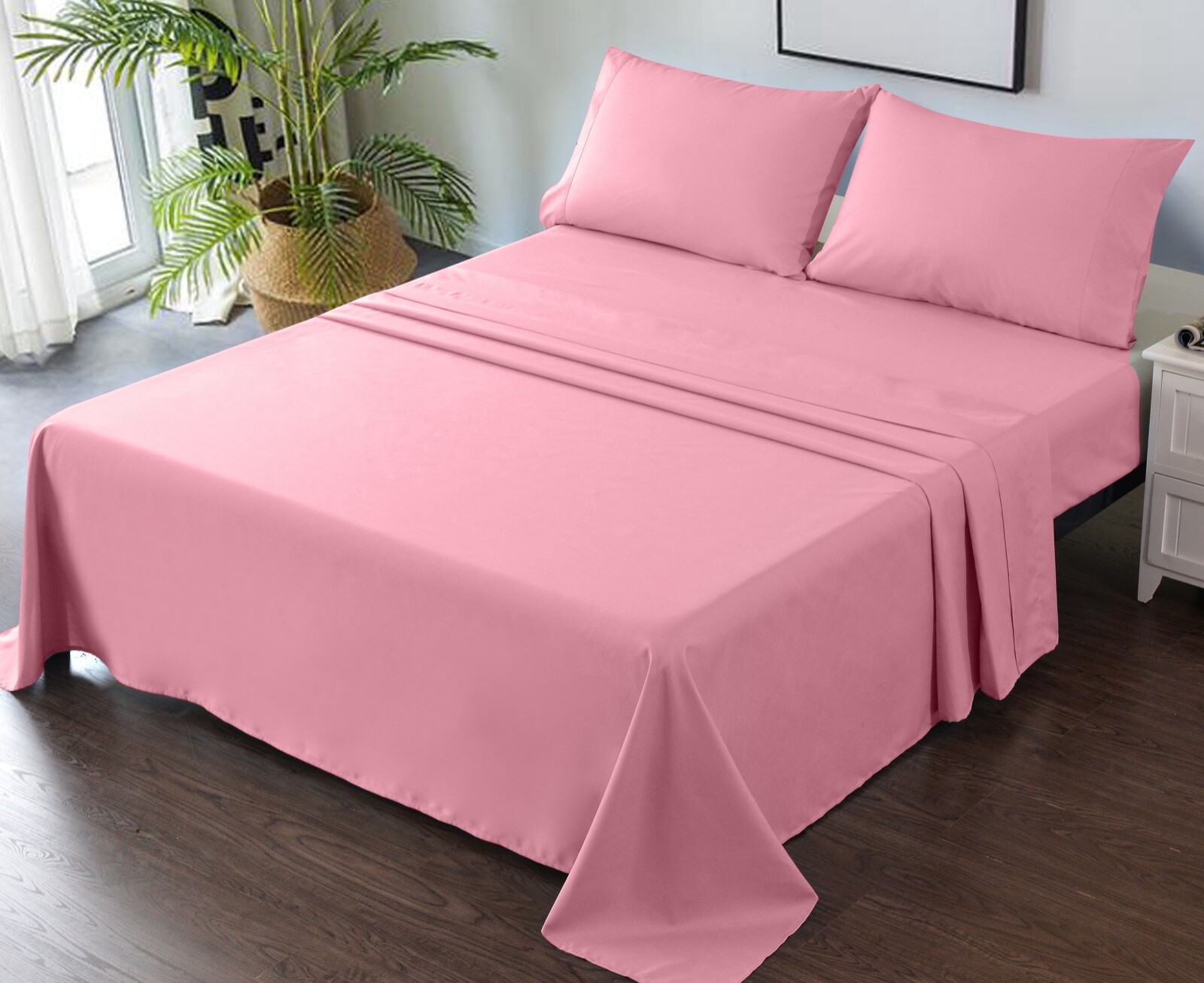 Superb Bed Sheet Set, Fitted, Flat, Pillowcases - Breathable & Soft, Deep Pocket