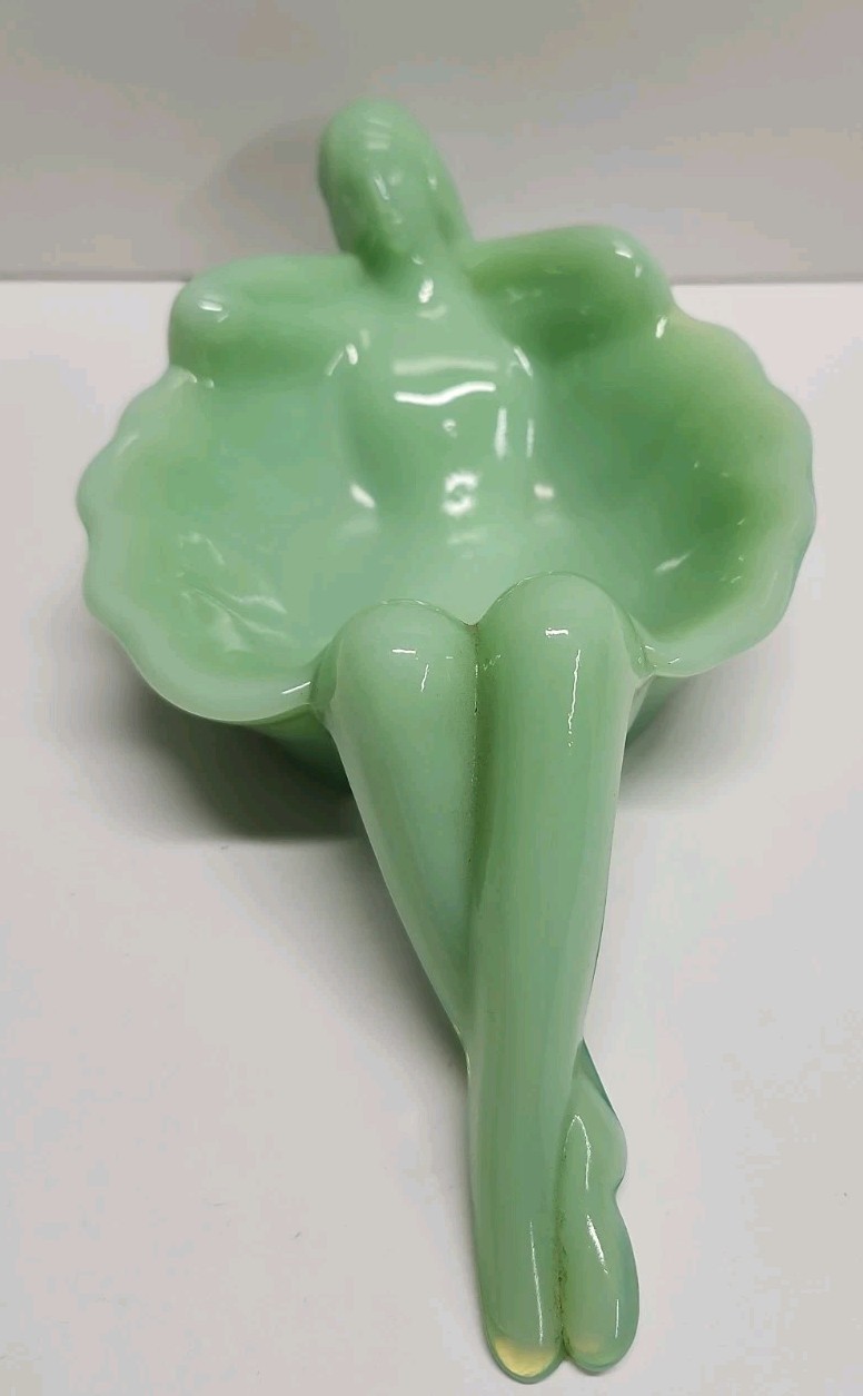 Mosser Glass Jadeite Bathing Beauty Soap Dish Ballerina Trinket Tray Green