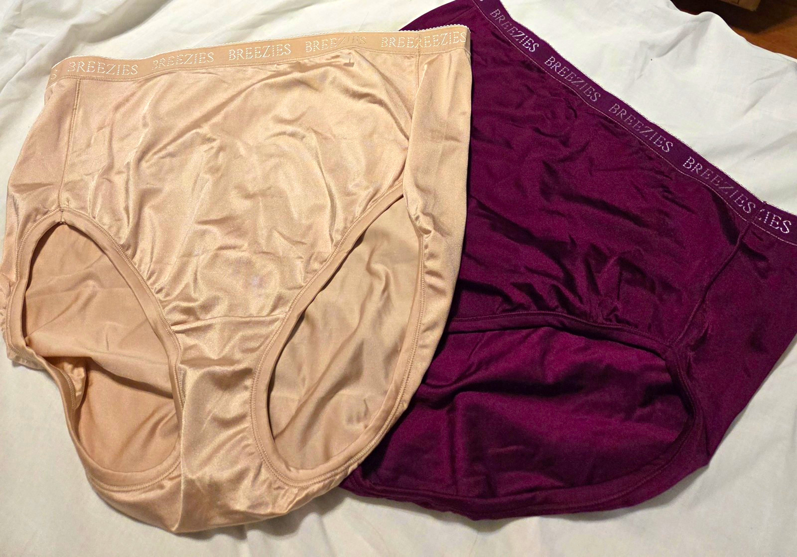 NEW Breezies Women\'s High Rise Stretch Brief Panties 2 Pack Beige Burgundy 1X