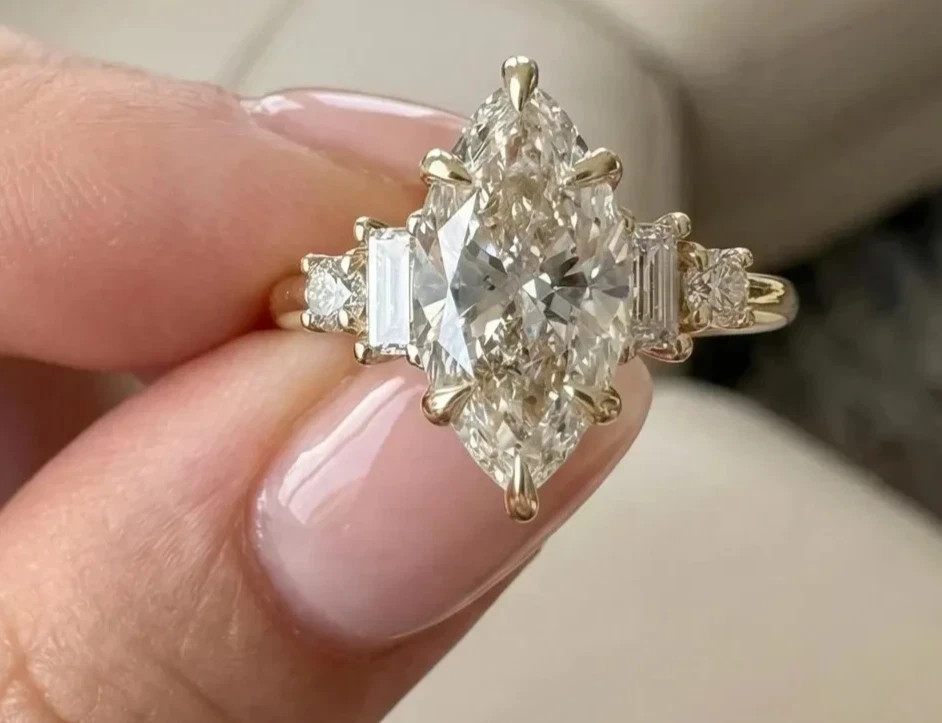 5.20Ct Marquise-Cut VS1 Lab Grown Diamond Wedding Solitaire Ring Yellow Gold 14K