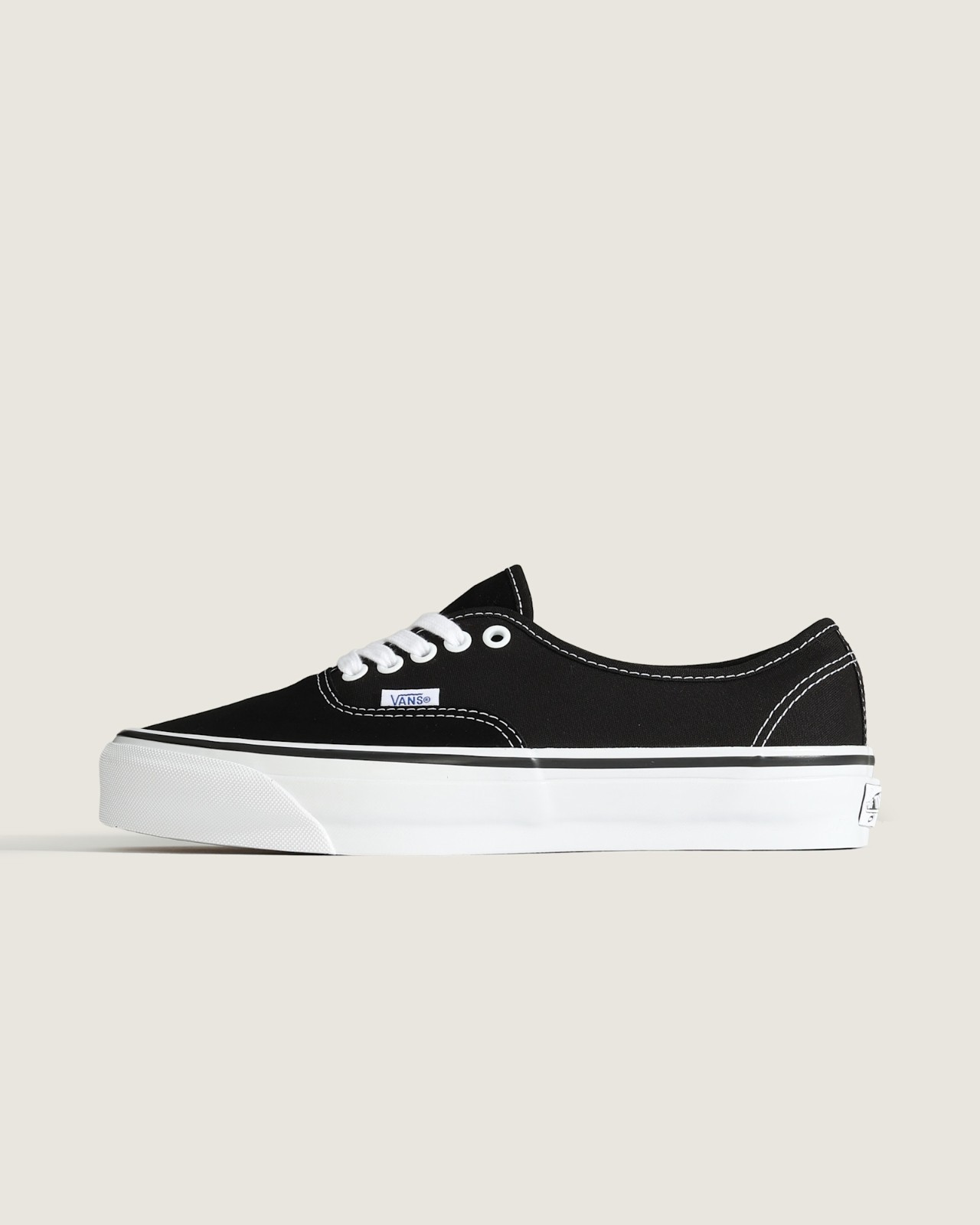 VANS PREMIUM Authentic VN000D5KMCG Black/White Japan Exclusive Unisex Shoes