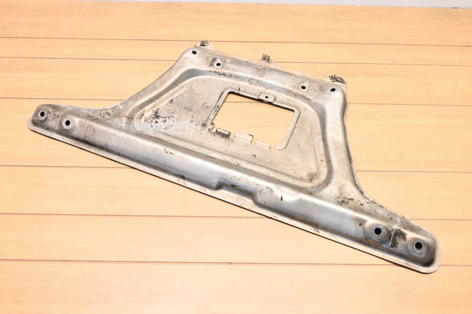 00-06 BMW E46 330 325 2 Door Front Underbody Engine Shield Skid Plate OEM 73k