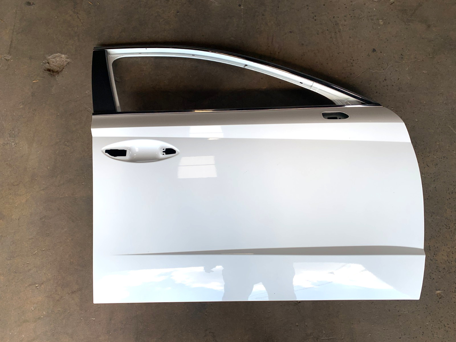 20-23 HYUNDAI SONATA FRONT RIGHT PASSENGER SIDE DOOR SHELL PANEL OEM #A0.23
