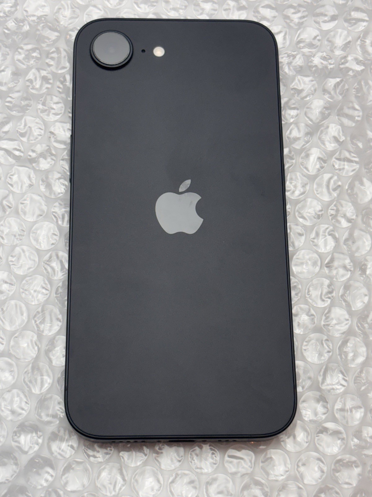 FOR PARTS  Apple iPhone 16e for PARTS ONLY, Screen damage