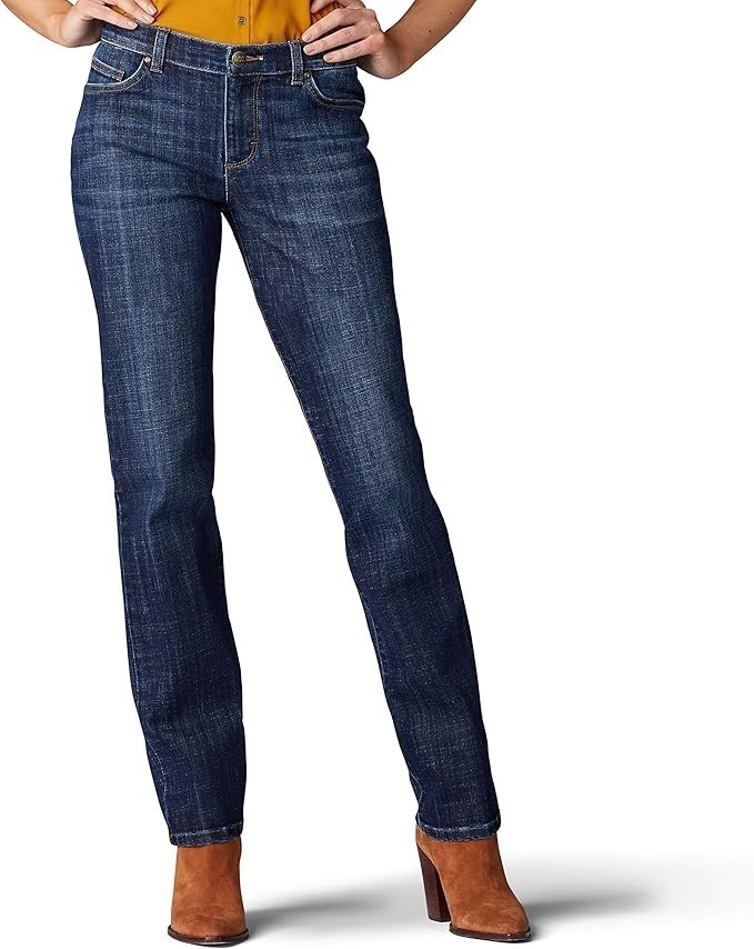 Lee Women\'s Relaxed Fit Straight Leg Jeans (Bewitched)