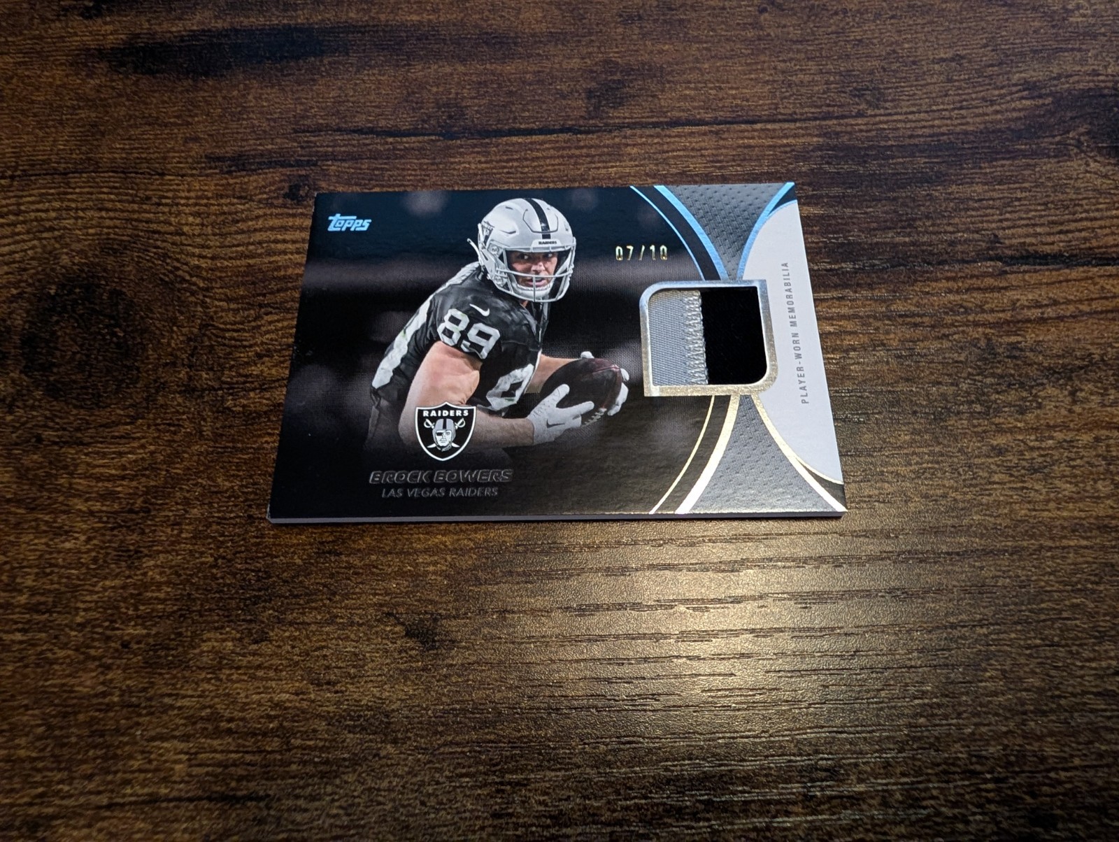 2026 Topps Flagship Football Brock Bowers Patch NLFM-BB /10 NFL Material Card