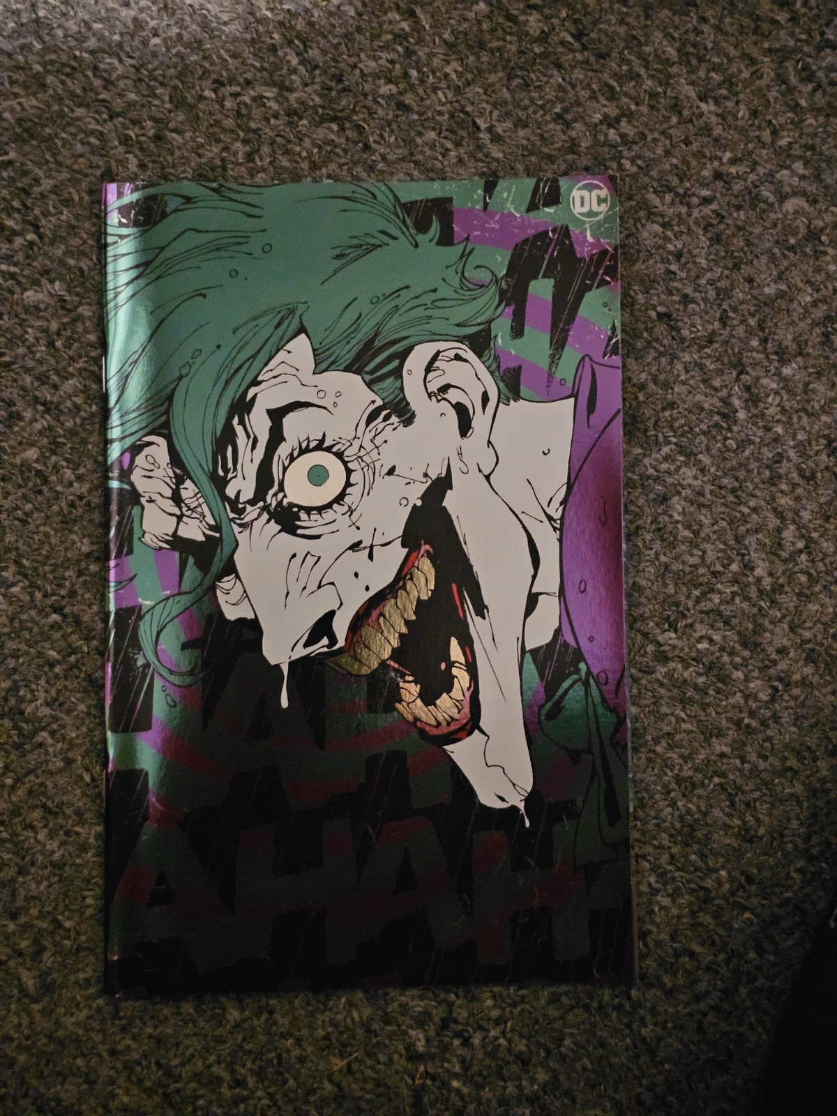 Batman #142 Cover F: Giuseppe Camuncoli Joker Foil Variant NM