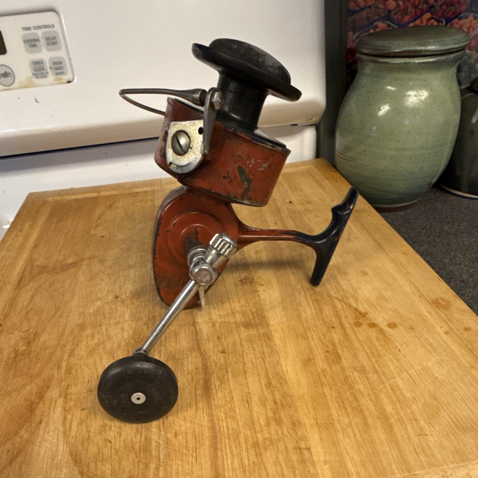 Mitchell Vintage Spinning Fishing Reel Red/Brown for Freshwater Fishing Mitchell Vintage Spinning Fishing Reel Red/Brown for Freshwater Fishing
