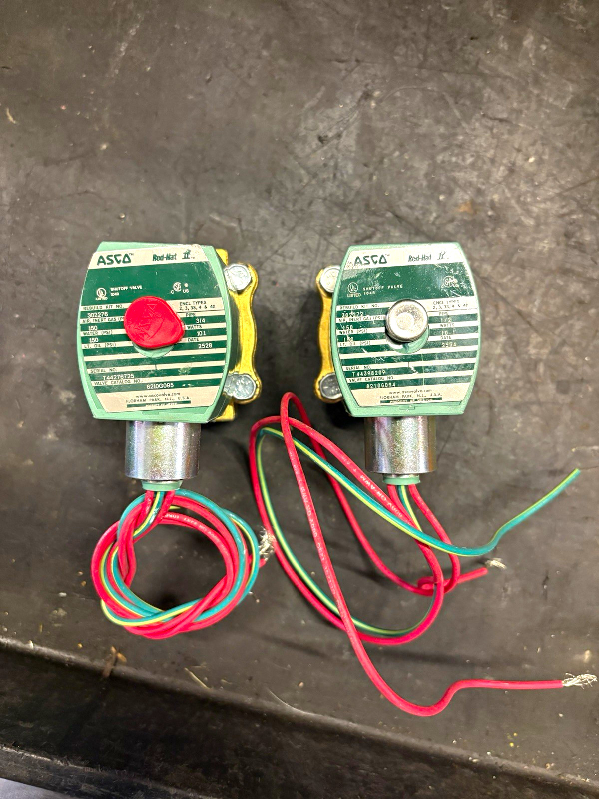 ASCO Red-Hat Electric 2-Way/2-Position Solenoid Valve 8210G095 8210G094 3/4&1/2