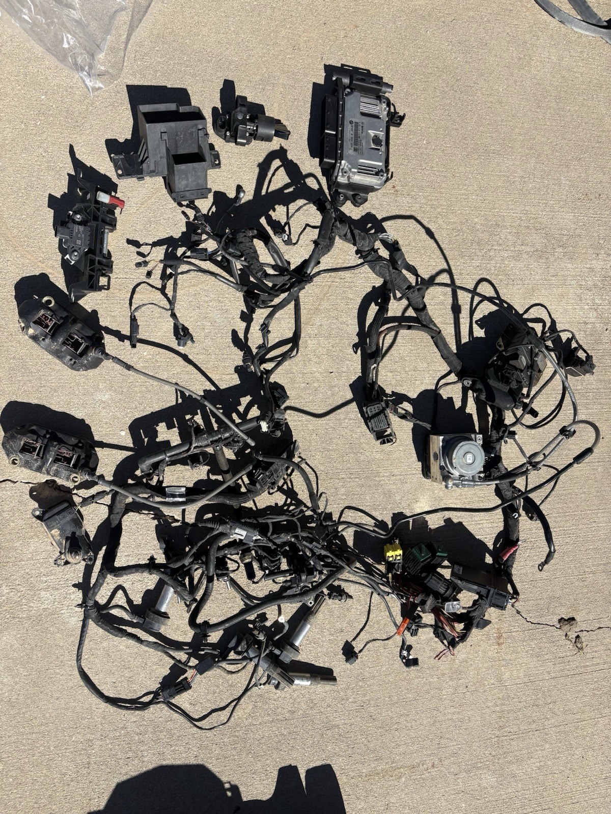 PARTS 2015-2018 BMW S1000RR Electronics Wiring Harness Computer Front Brakes ABS PARTS 2015-2018 BMW S1000RR Electronics Wiring Harness Computer Front Brakes ABS