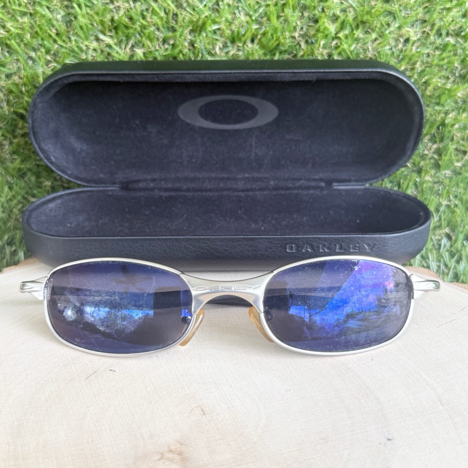 Vtg Oakley Square Wire 2.0 Silver Blue Mirror Sunglasses Standard Hinge w Case