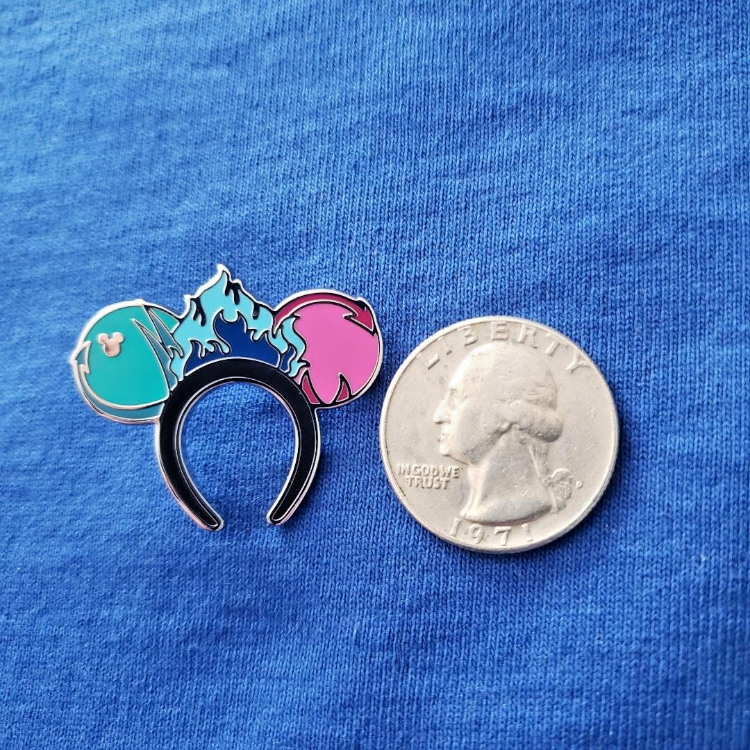 DLR Hades Ear Headbands Set Hidden Mickey Disney Pin 2026 Wave A DLR Hades Ear Headbands Set Hidden Mickey Disney Pin 2026 Wave A