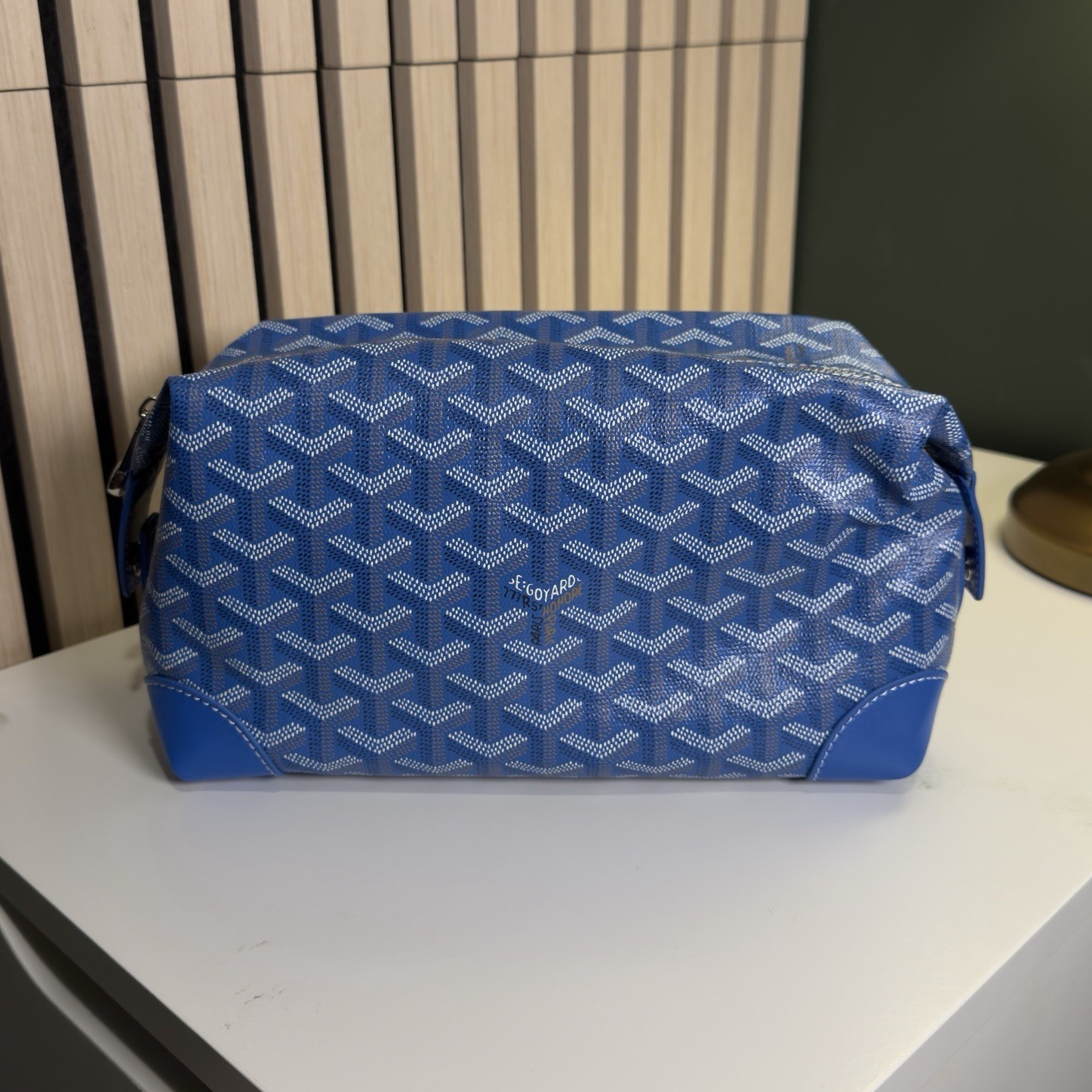 Goyard Traveling Bag Boeing 25 Toiletry / Cosmetics Bag Goyardine Blue Goyard Traveling Bag Boeing 25 Toiletry / Cosmetics Bag Goyardine Blue