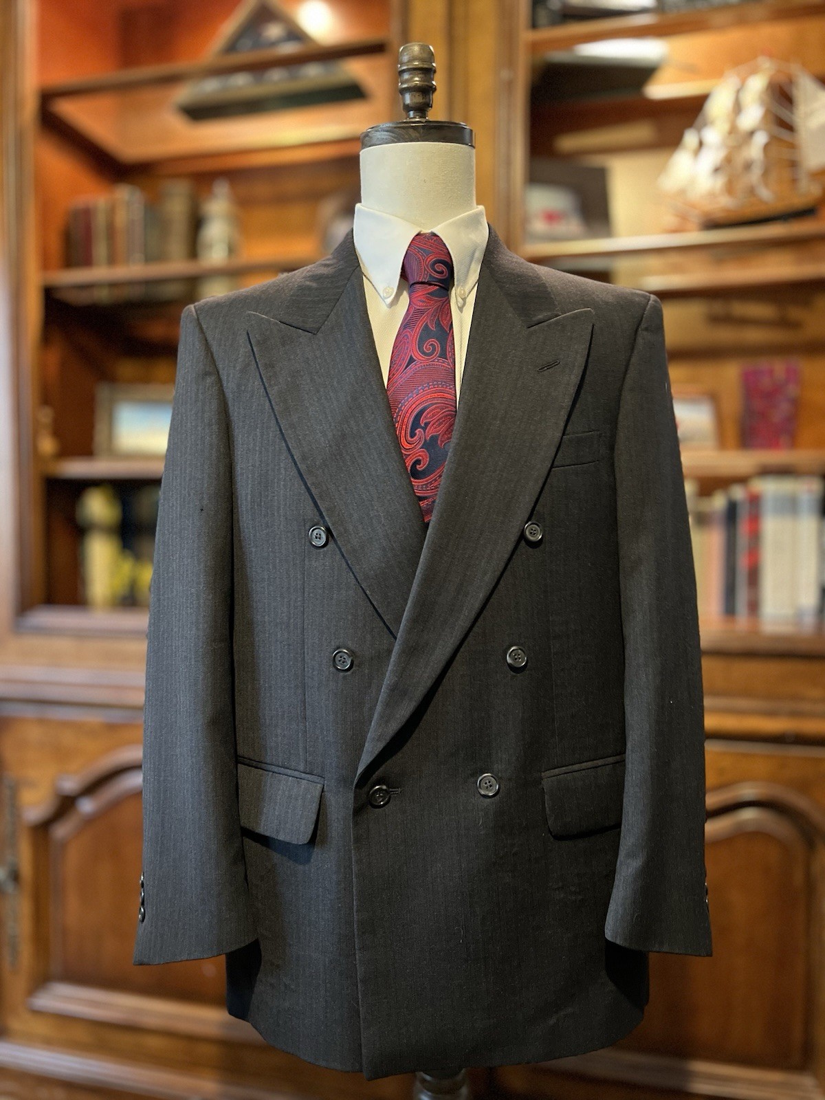 Vtg Italy Made Double Breasted 39R 31x30 Blue Striped Rodina Wool Mens Suit Vtg Italy Made Double Breasted 39R 31x30 Blue Striped Rodina Wool Mens Suit