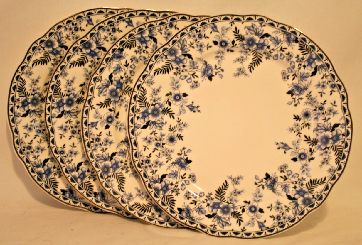 Grace Teaware  Blue Floral Fern Silver Trim 10” Dinner Plates Set of Four New