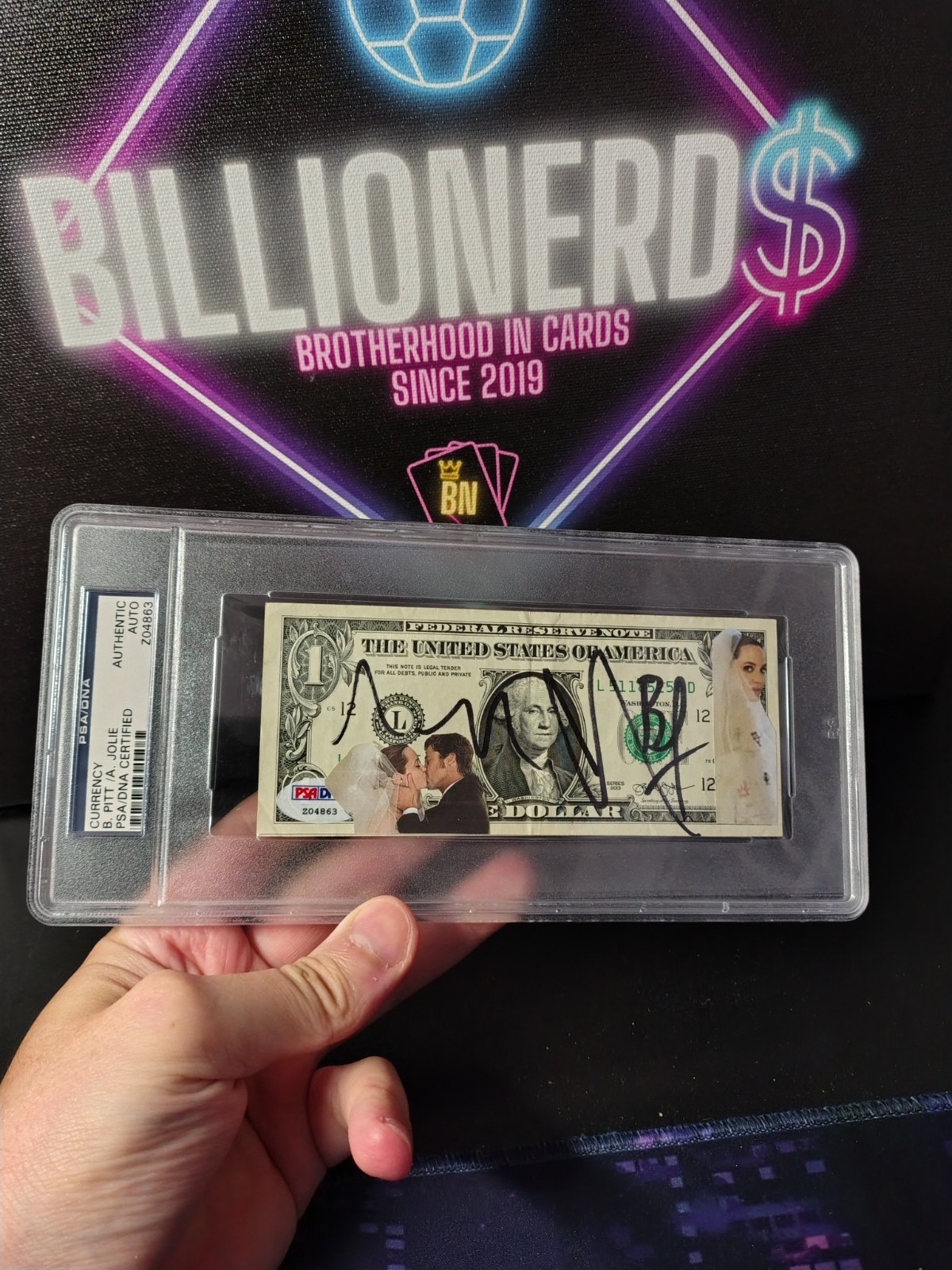 PSA/DNA Currency $1 Dual Auto Brad Pitt Angelina Jolie PSA PSA/DNA Currency $1 Dual Auto Brad Pitt Angelina Jolie PSA