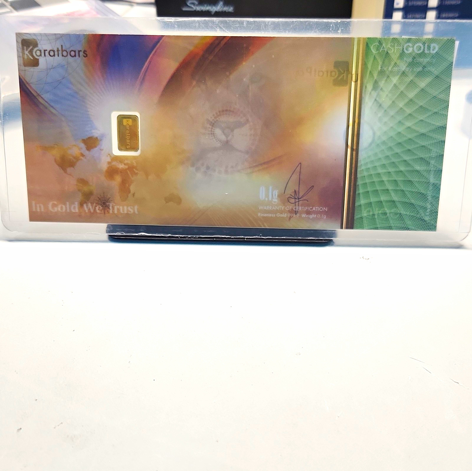 Karatbars CashGold Card w/ Embedded 0.1g Gold Bar \ Karatbars CashGold Card w/ Embedded 0.1g Gold Bar \