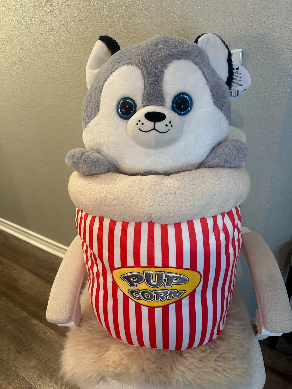 Pup Corn Husky Cute Peek A Boo Collectible Plush Toy Large 28 x 16 NWT Pup Corn Husky Cute Peek A Boo Collectible Plush Toy Large 28 x 16 NWT
