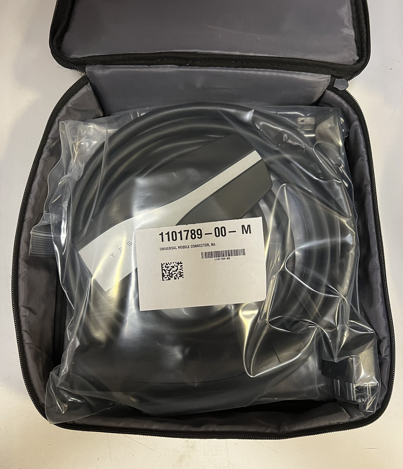 TESLA GEN 2 Original Mobile Connector Charger Charging Model S 3 X Y TESLA GEN 2 Original Mobile Connector Charger Charging Model S 3 X Y