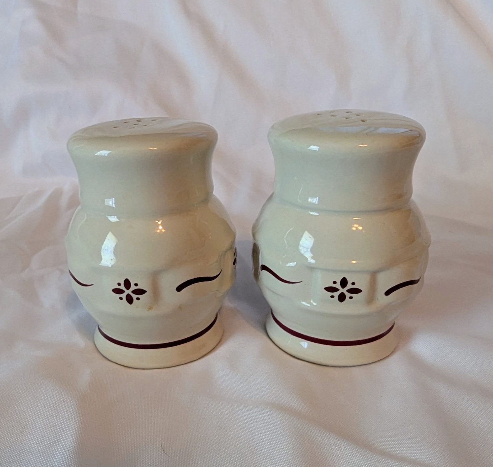 Longaberger Pottery Woven Traditions Red Salt & Pepper Shakers