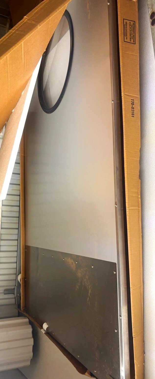 Commercial Traffice Door