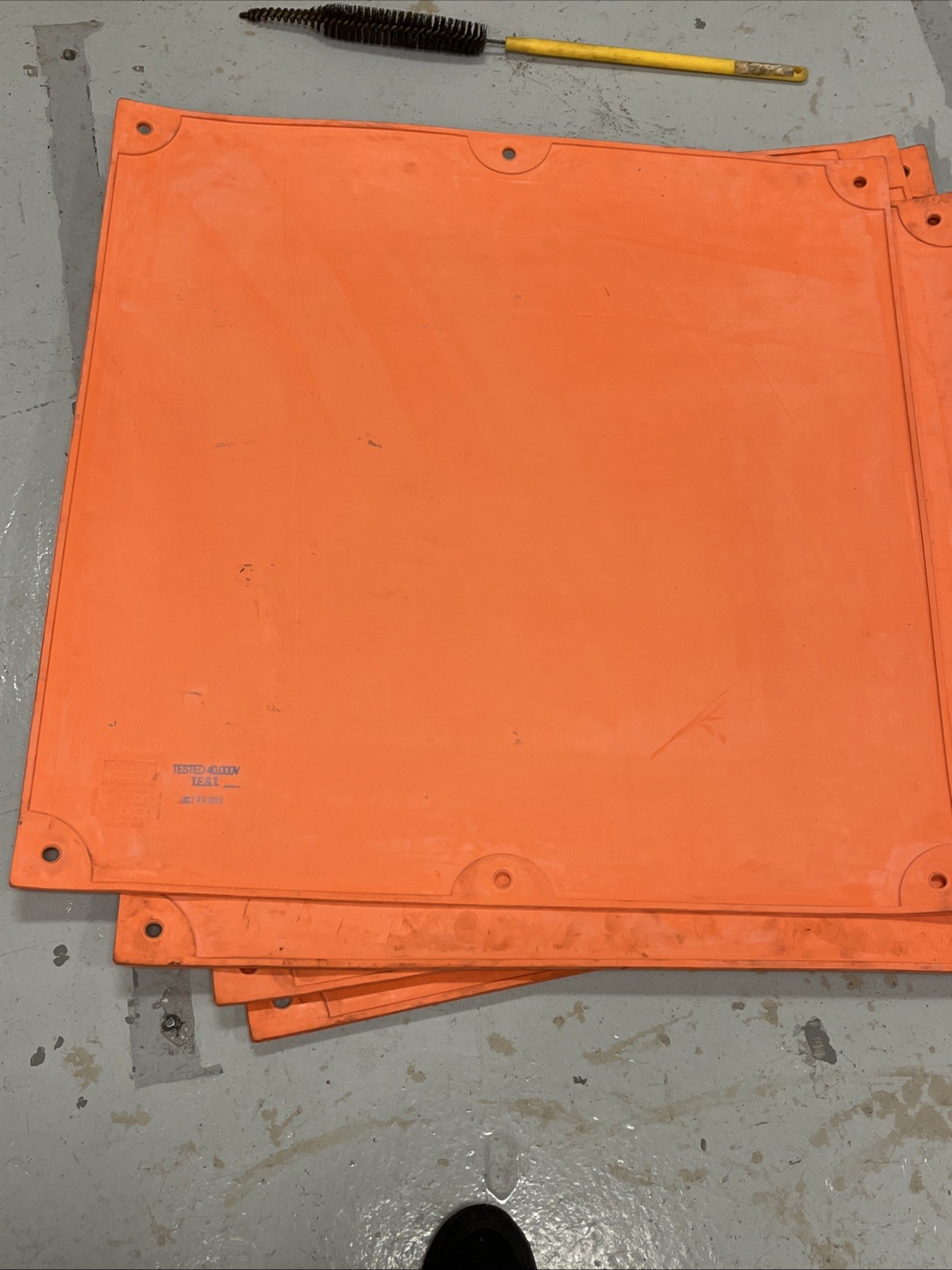 Honeywell salisbury salcor blkt c2t2 (36 X 36) orange Blanket 1 Pc.