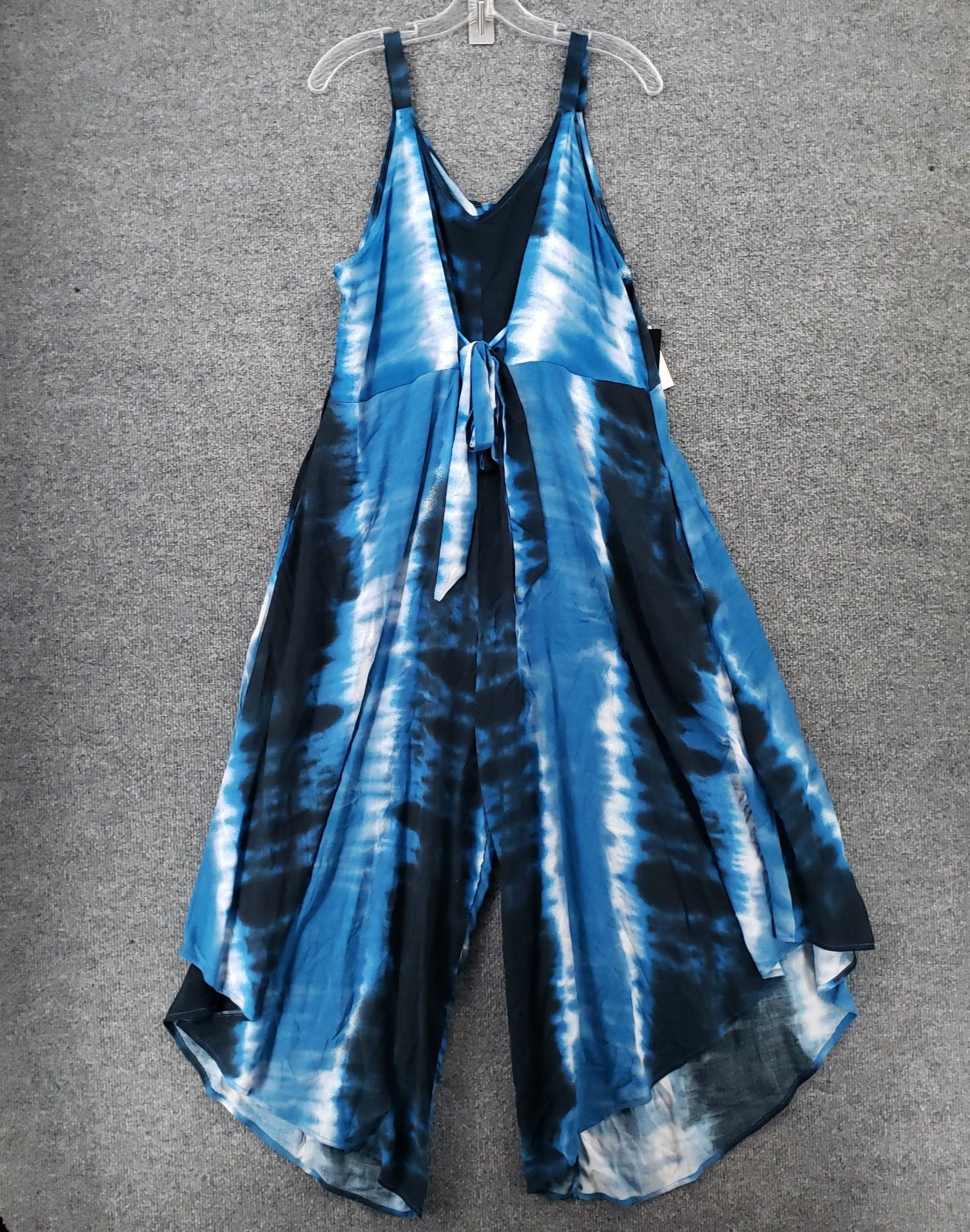 NEW Cocomo Jumpsuit Womens L Large Blue Sleeveless Wide Leg Stretch Tie Dye USA