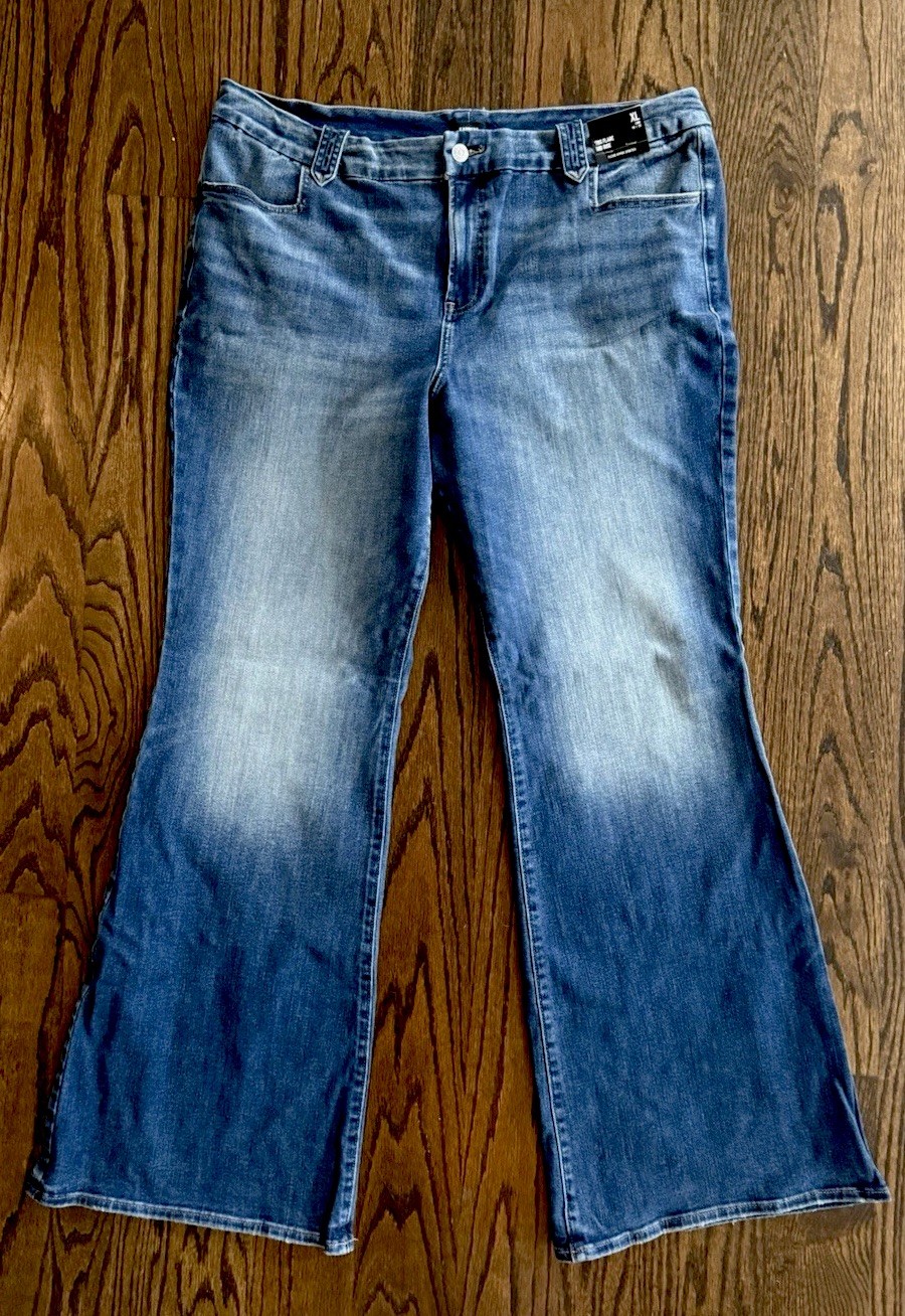 Express Womens XL Long 18/20 70s Flare Jeans Mid Rise FlexX Stretch NWT