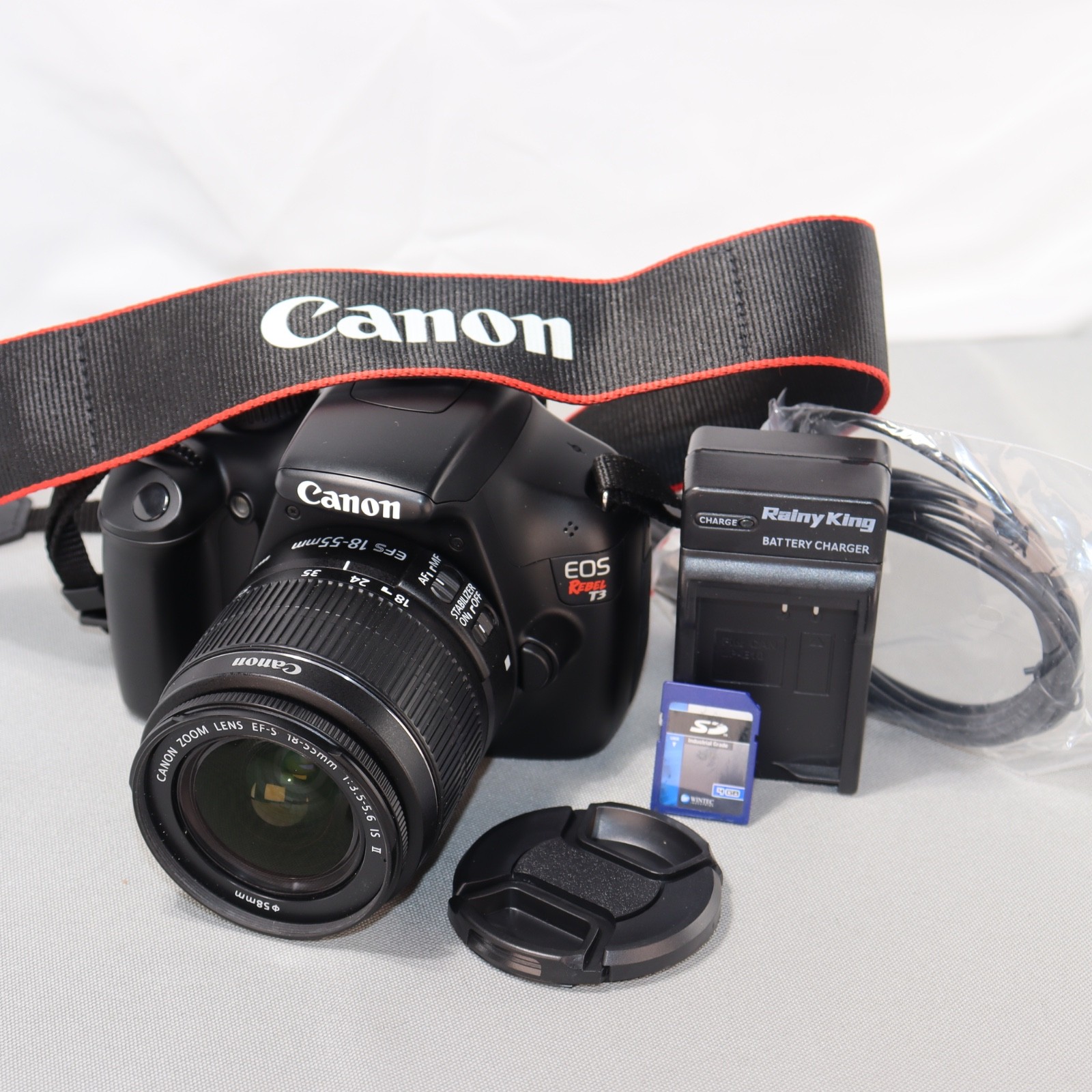Canon EOS Rebel T3 DSLR Camera W 18-55mm Lens *VERY GOOD* SHUTTER 639 W 4gb