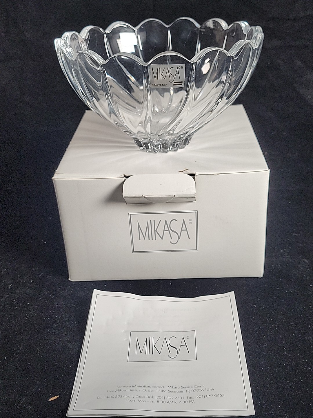 Vintage Mikasa Heavy Crystal Bowl Diamond Pattern Crescendo Candy Dish NIB (G4E) Vintage Mikasa Heavy Crystal Bowl Diamond Pattern Crescendo Candy Dish NIB (G4E)