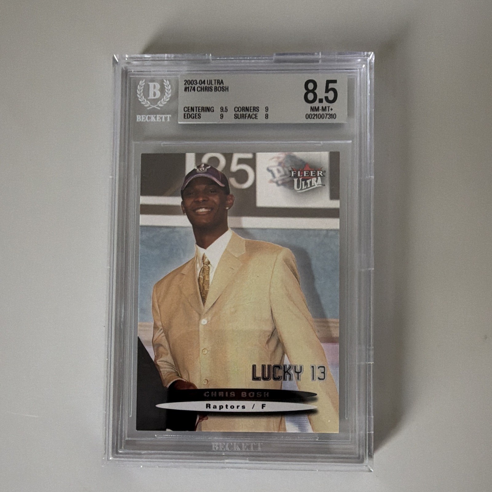 Fleer 2003-04 Fleer Ultra Lucky 13 Chris Bosh RC #174 Serial #/500 Raptors Fleer 2003-04 Fleer Ultra Lucky 13 Chris Bosh RC #174 Serial #/500 Raptors