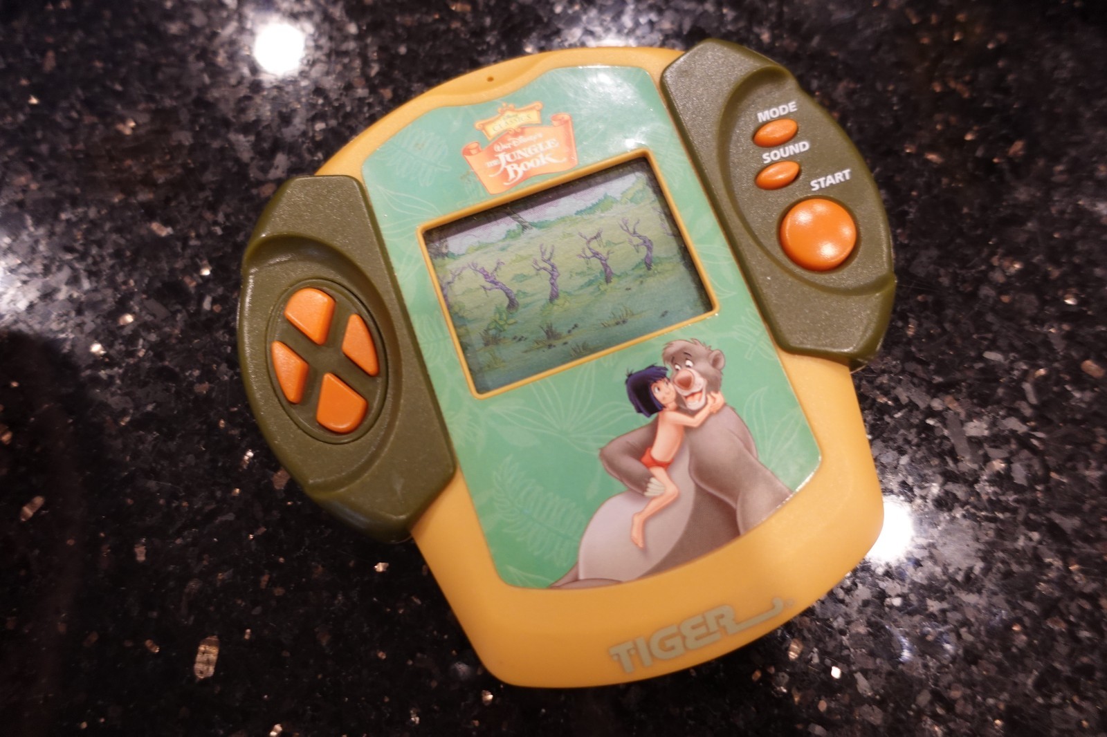 Vintage JUNGLE BOOK   by Tiger Handheld Electronic  Video game D9    SLIM RARE