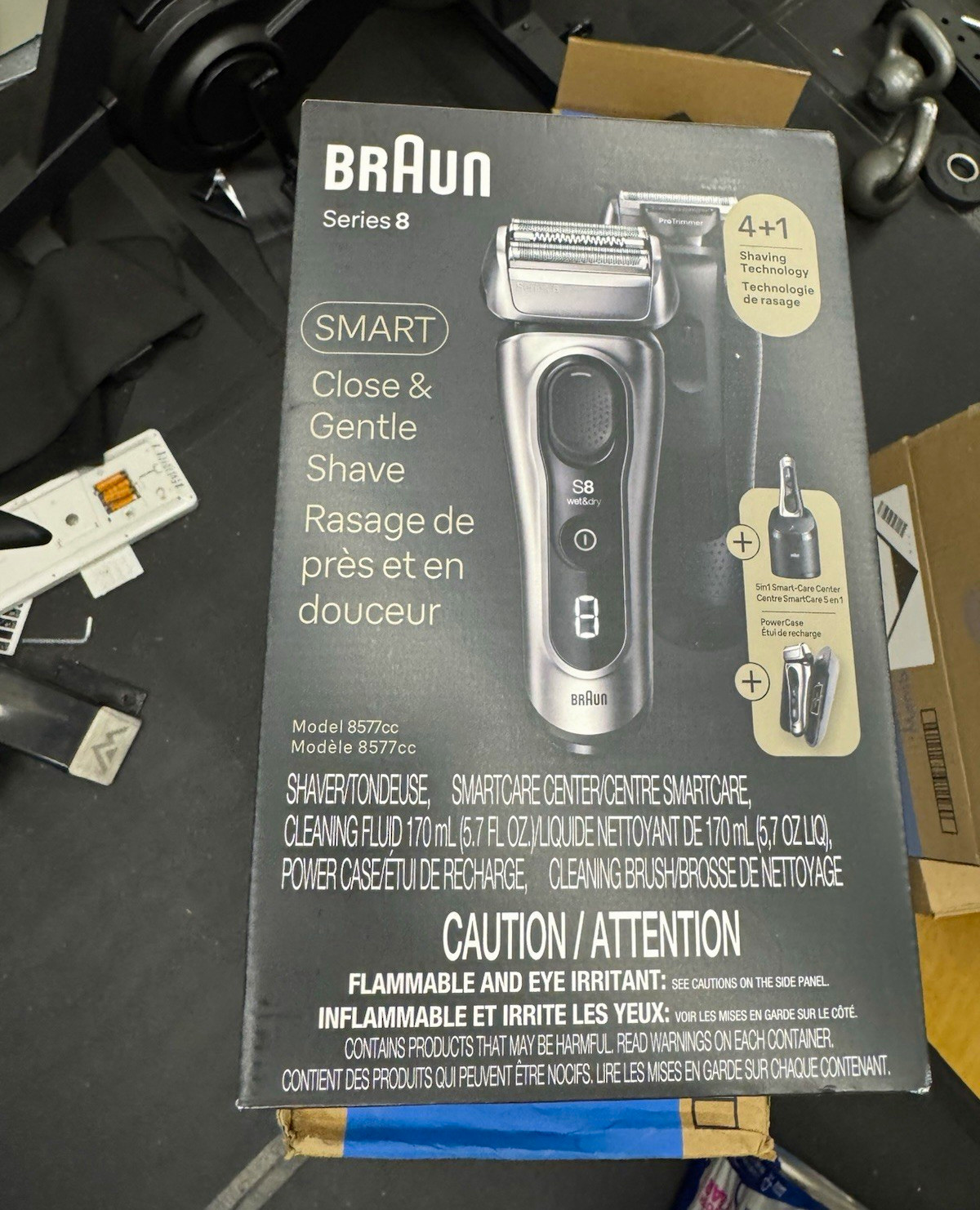 Braun Series 8 8577cc Foil Shaver Kit w/ SmartCare Center, Wet/Dry, LED