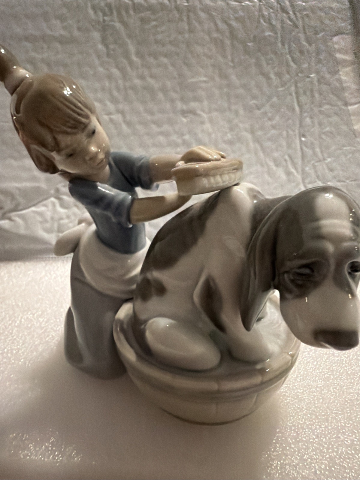 Lladro Bashful Bather Girl Bathing Dog Porcelain Figurine Spain Mint #5455 Lladro Bashful Bather Girl Bathing Dog Porcelain Figurine Spain Mint #5455