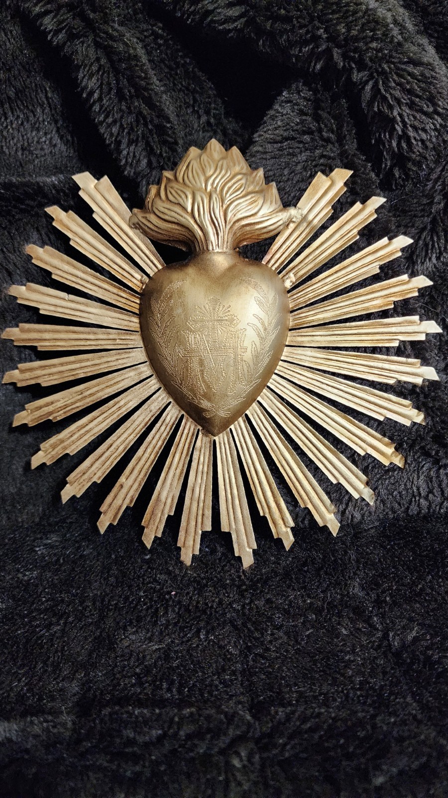 7in Sacred Heart Ex Voto with Sunray Halo, Antiqued Brass Milagro Ornament 7in Sacred Heart Ex Voto with Sunray Halo, Antiqued Brass Milagro Ornament