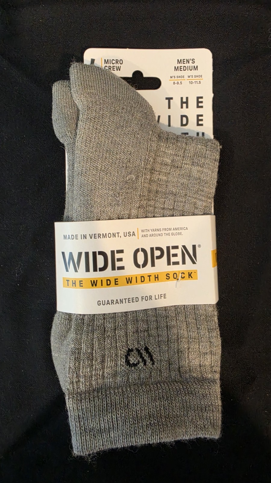 Wide Open Men\'s Wide Width Crew Socks Gray Medium 2 Pair New With Tags
