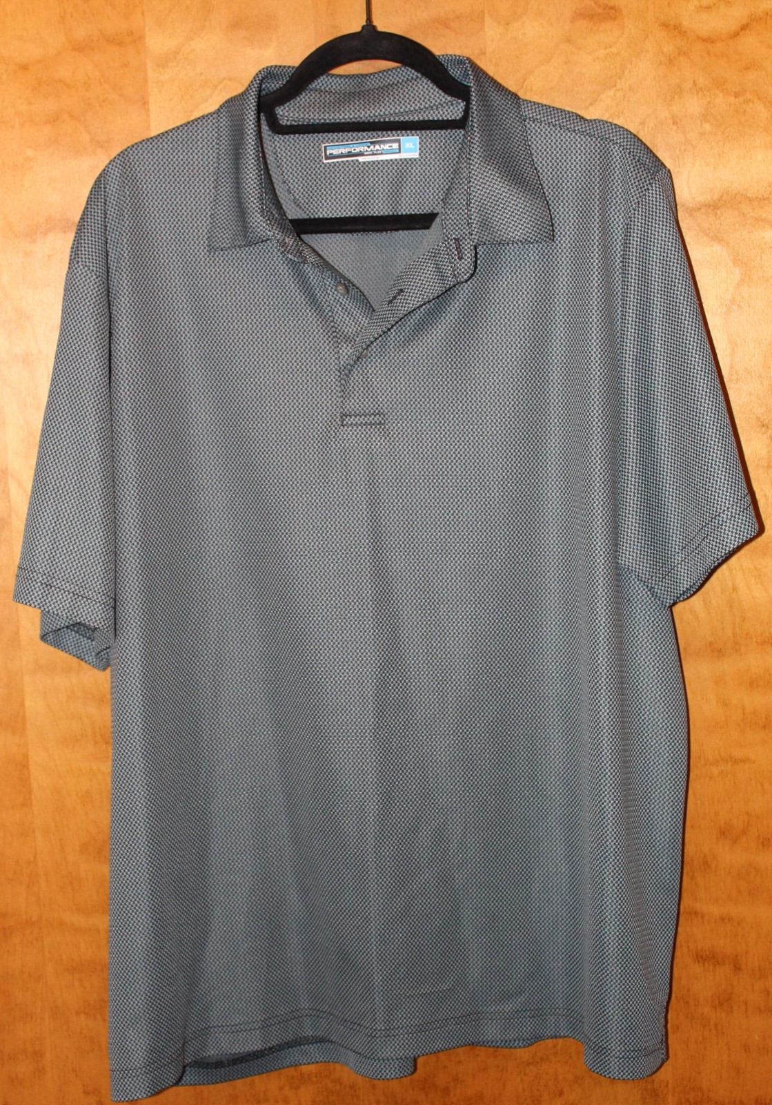 Roundtree Performance Men\'s Size XL Short Sleeve Polo