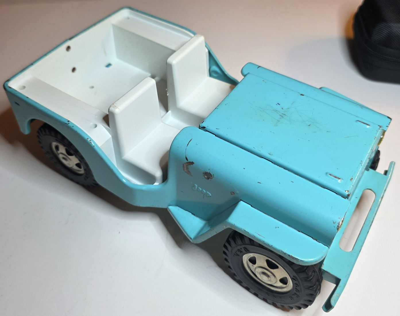 Vintage 1960\'s Tonka Jeep Dispatcher Turquoise & White Pressed Steel made in USA Vintage 1960\'s Tonka Jeep Dispatcher Turquoise & White Pressed Steel made in USA