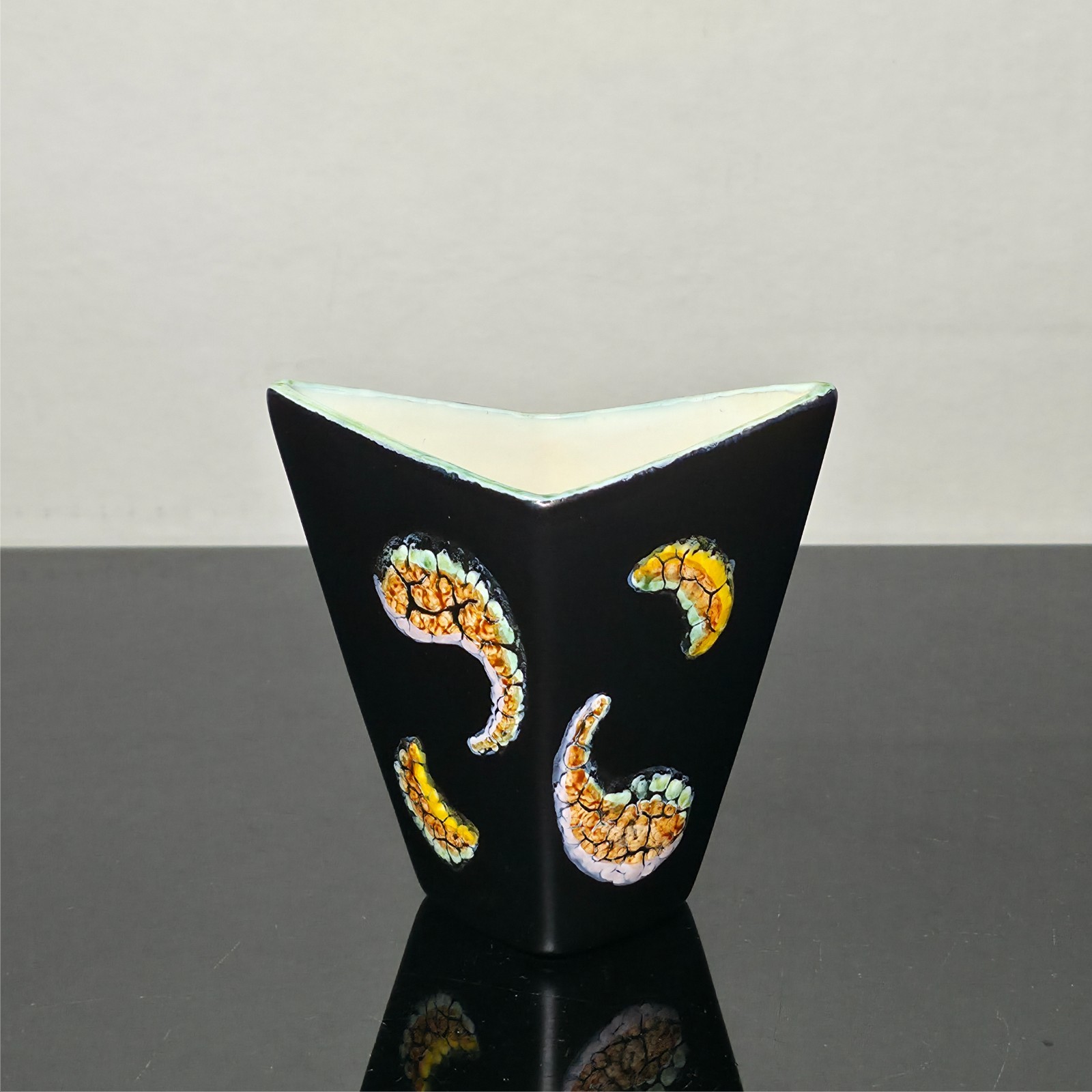 Regina Gouda Holland Art Pottery Vase WB 1268 MCM Abstract Regina Gouda Holland Art Pottery Vase WB 1268 MCM Abstract