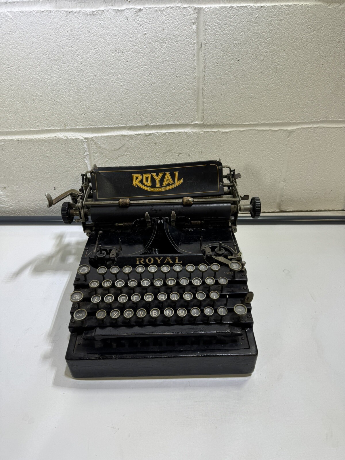 Royal Standard No 5 Typewriter Staircase Flatbed Art Deco Original Antique c1914 Royal Standard No 5 Typewriter Staircase Flatbed Art Deco Original Antique c1914
