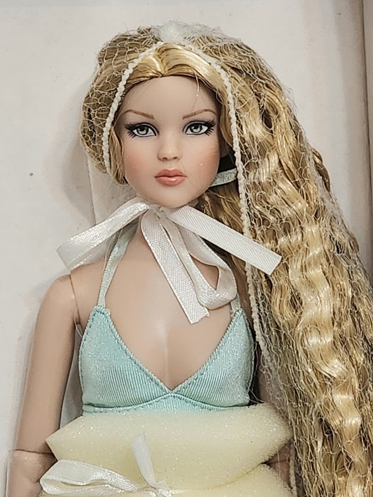 Tonner 16