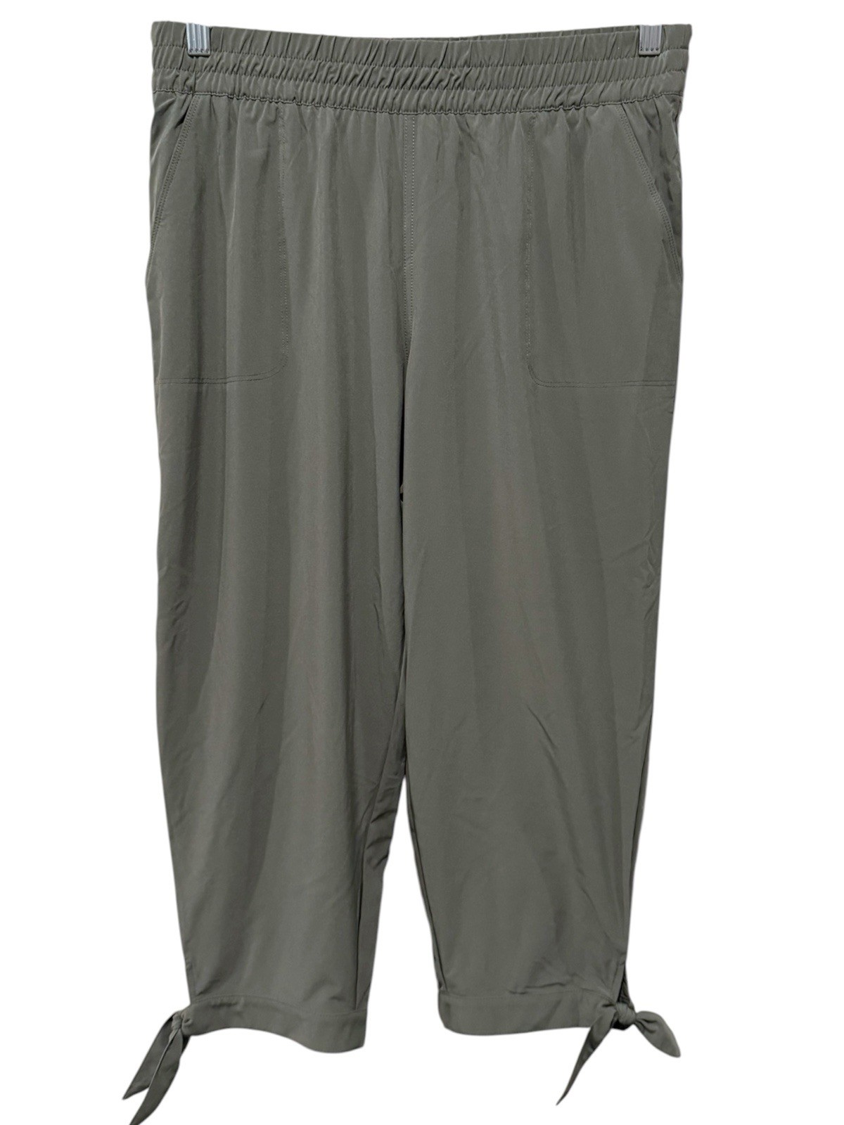 T by Talbots Cropped Pants Women Sz M Petite Green Pull On Stretch Casual T by Talbots Cropped Pants Women Sz M Petite Green Pull On Stretch Casual
