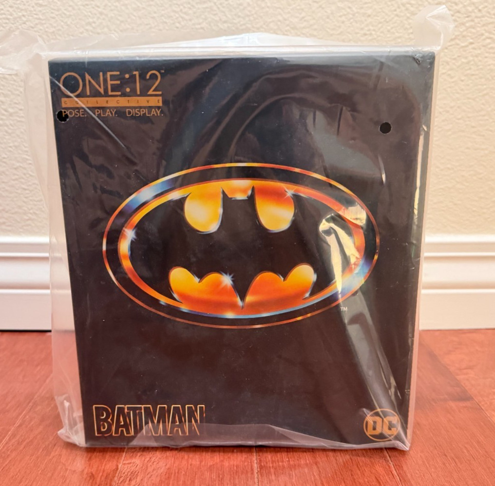 *NEW* OPEN BOX MEZCO TOYZ ONE:12 COLLECTIVE 1989 BATMAN FIGURE MICHAEL KEATON