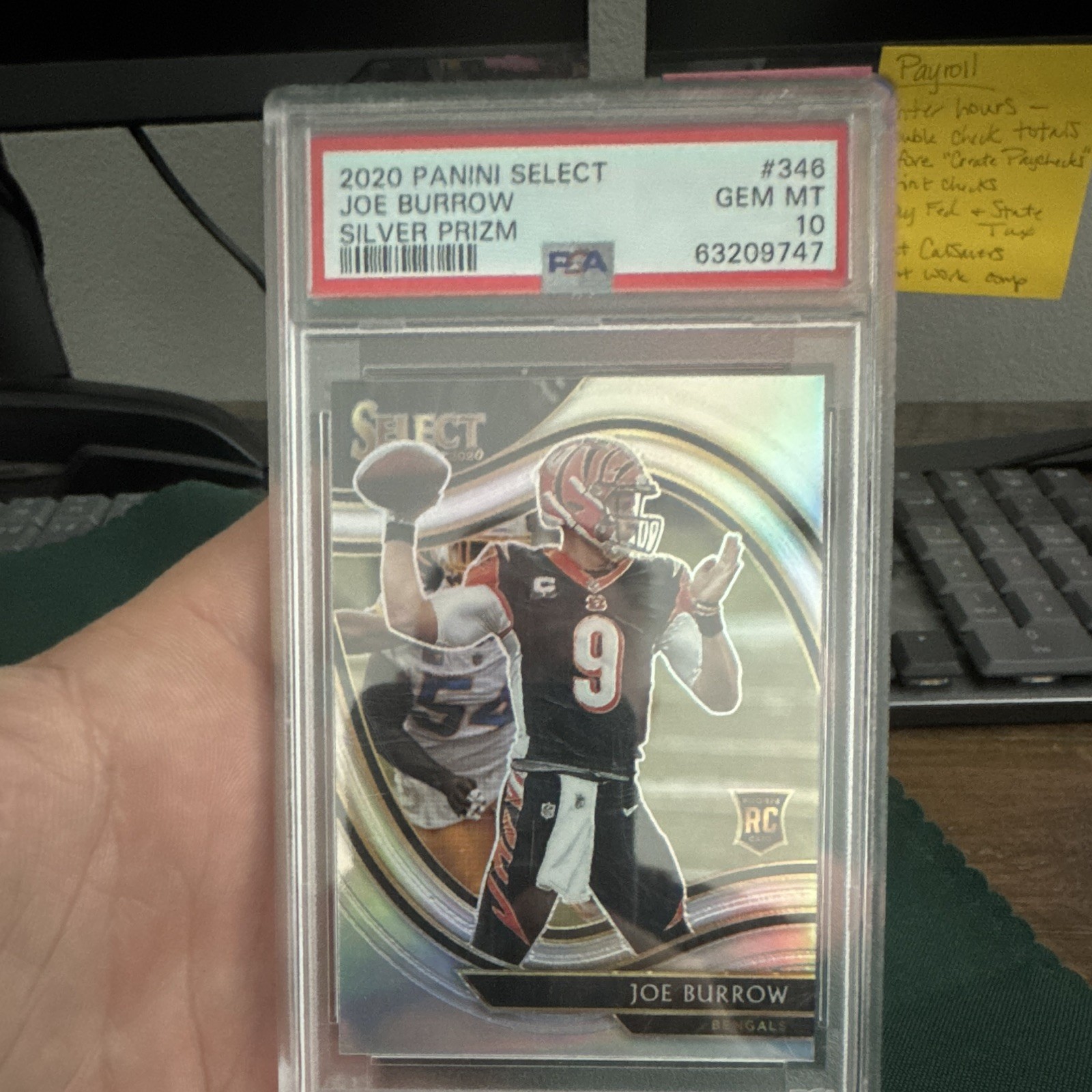 Panini 2020 Select Field Level Joe Burrow Silver Prizm RC #346 PSA 10