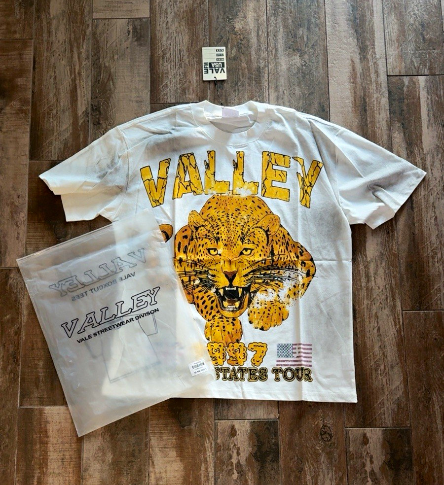 Vale USA Valley United States Tour 1987 Leopard Graphic Tee White Men’s L Vale USA Valley United States Tour 1987 Leopard Graphic Tee White Men’s L