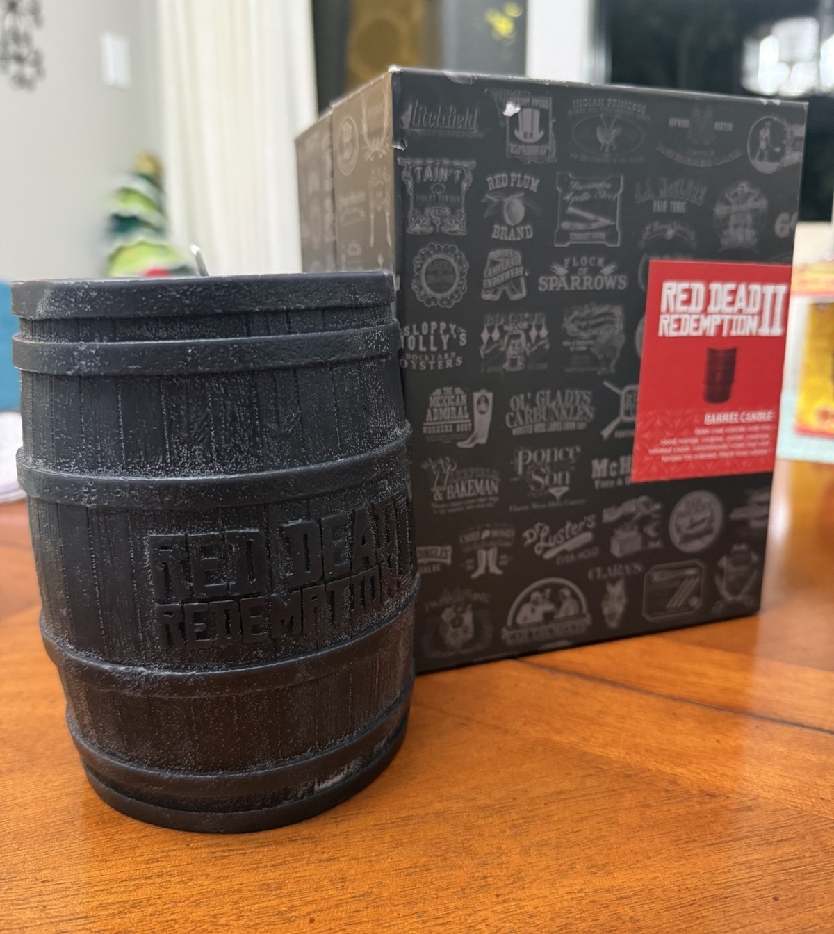 Rockstar Games Red Dead Redemption II 2 Barrel Candle Unused RARE Promo Rockstar Games Red Dead Redemption II 2 Barrel Candle Unused RARE Promo